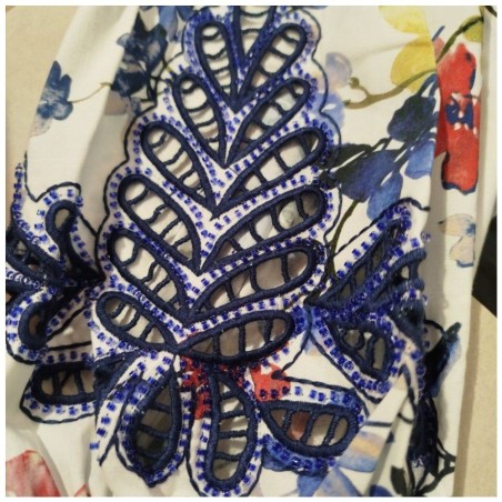 Blouse Florale Brodée K Design | Coton & Dentelle